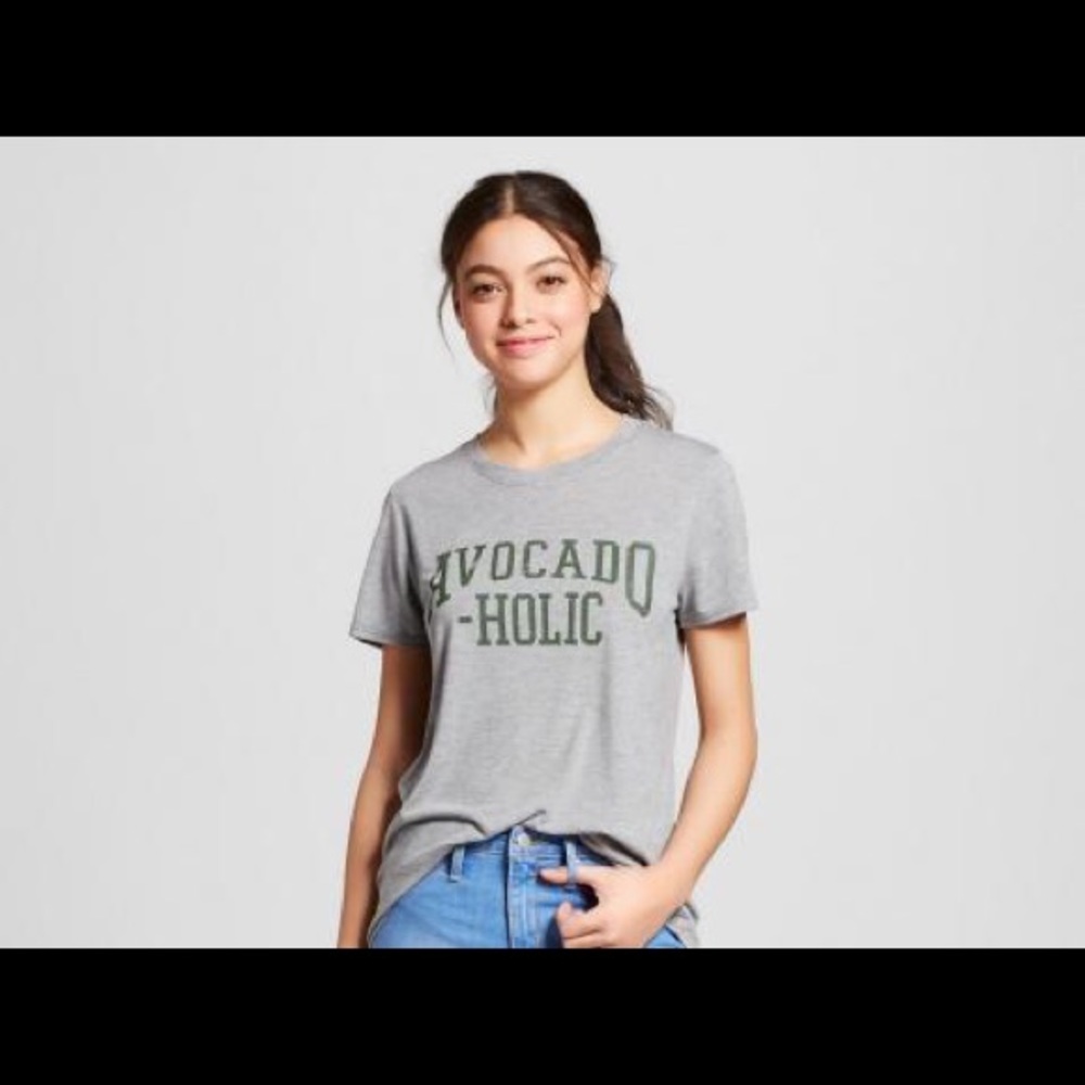 Women’s “Avocado-holic” T-Shirt